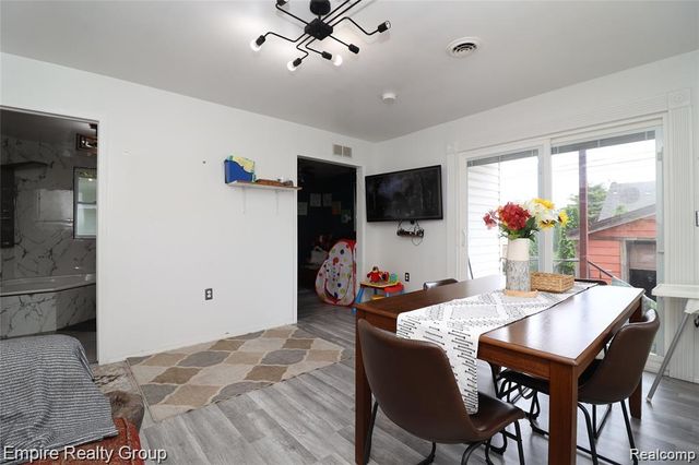 6932 Mead Street, Dearborn, MI 48126