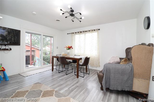 6932 Mead Street, Dearborn, MI 48126