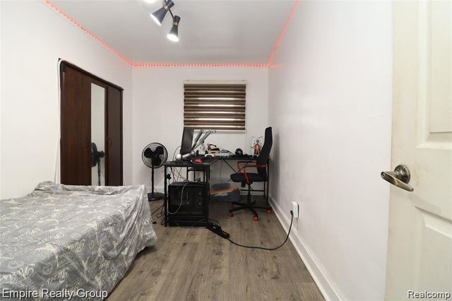 6932 Mead Street, Dearborn, MI 48126