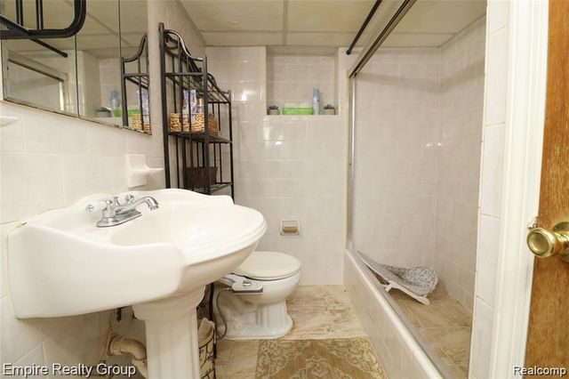 6932 Mead Street, Dearborn, MI 48126