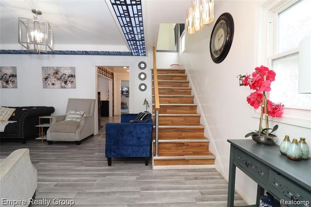 6932 Mead Street, Dearborn, MI 48126