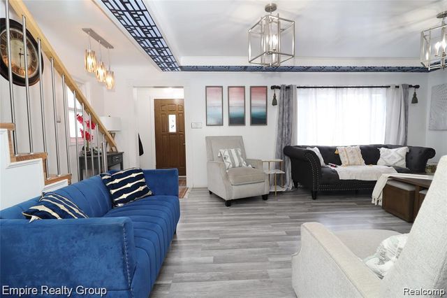 6932 Mead Street, Dearborn, MI 48126