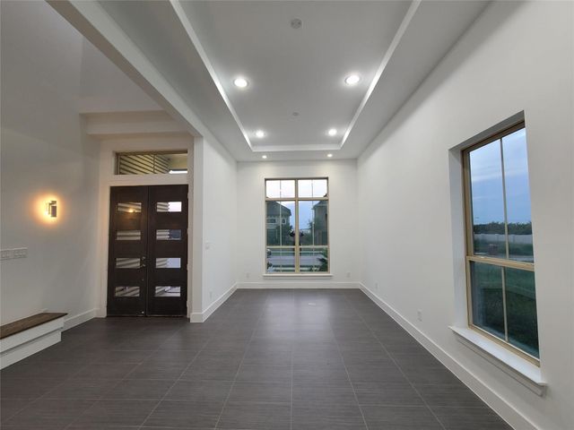 2812 Almanzor Avenue, Irving, TX 75062