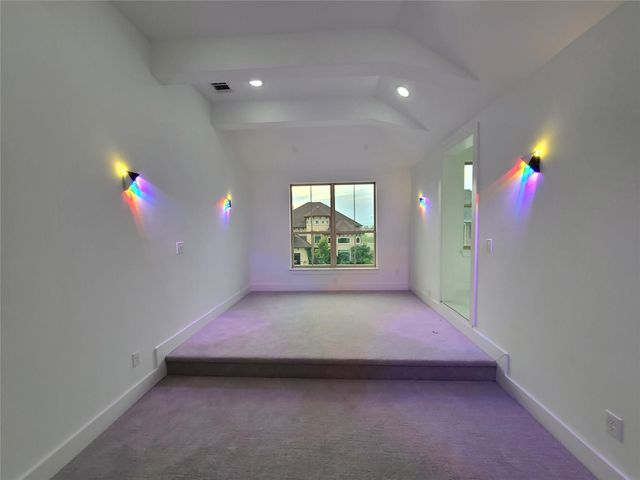 2812 Almanzor Avenue, Irving, TX 75062