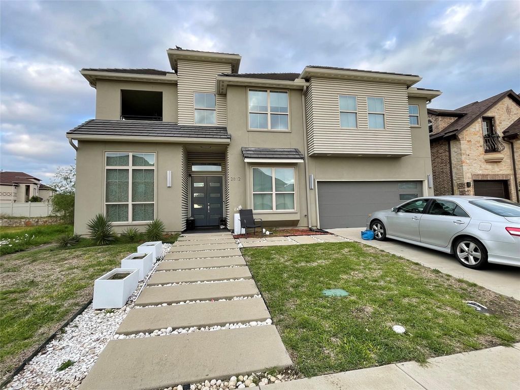 2812 Almanzor Avenue, Irving, TX 75062