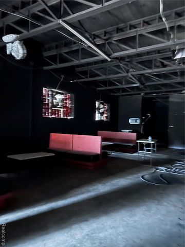 18603 W Wyoming Avenue S 7 Mile, Detroit, MI 48221