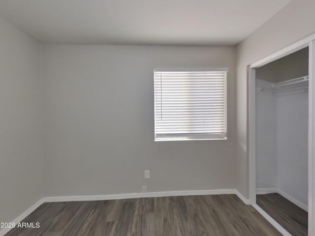 3326 W SAINT ANNE Avenue, Phoenix, AZ 85041