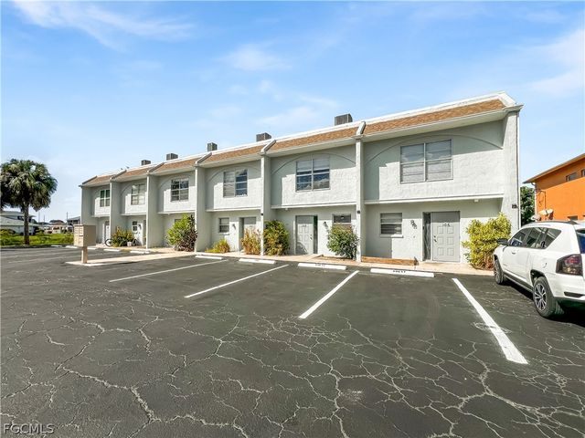 1123 SW 48th TER 104, Cape Coral, FL 33914