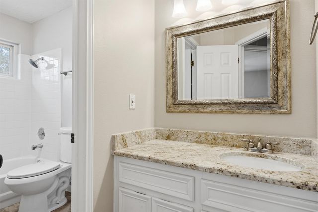 13226 Adonis DR, Austin, TX 78729
