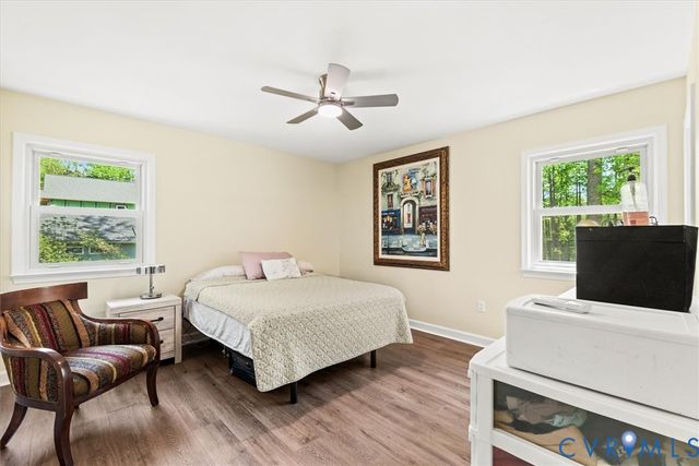 448 Lake Caroline Dr, Ruther Glen, VA 22546