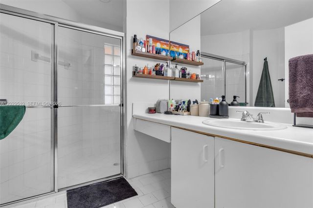 17953 SW 11th Street, Pembroke Pines, FL 33029