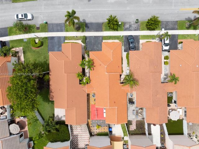 17953 SW 11th Street, Pembroke Pines, FL 33029