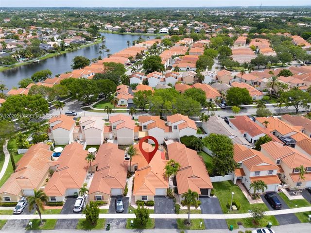 17953 SW 11th Street, Pembroke Pines, FL 33029
