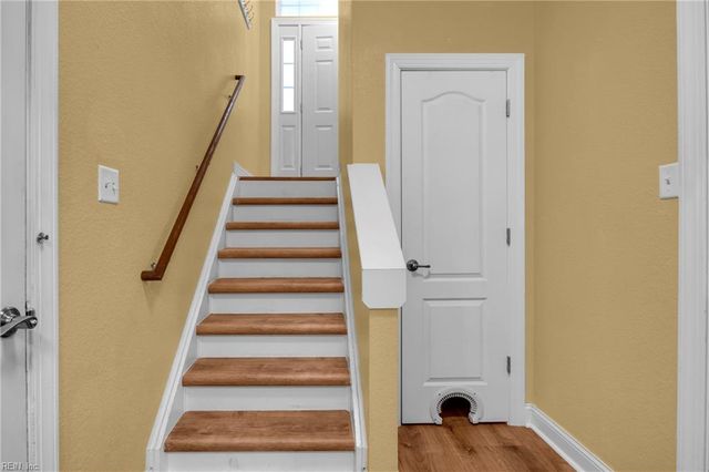 4501 Leamore Square RD, Virginia Beach, VA 23462