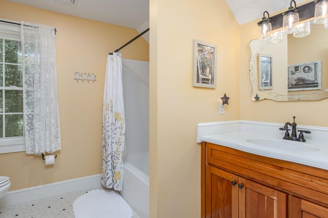 178 Meredith Center Road, Meredith, NH 03253