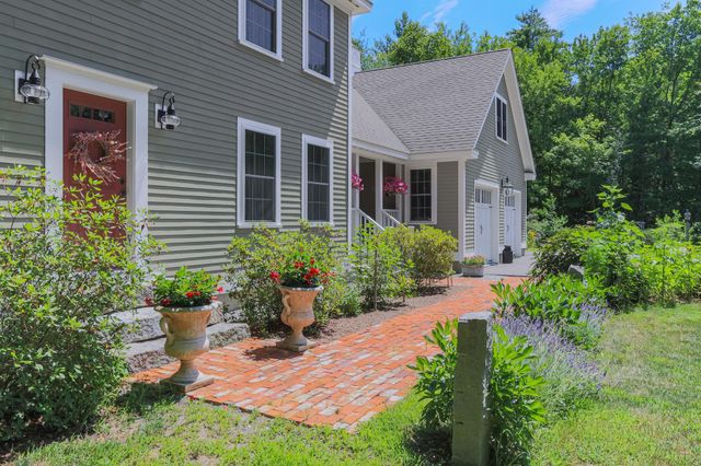 178 Meredith Center Road, Meredith, NH 03253
