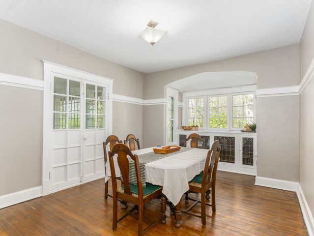 1915 Highland Park Drive, Joliet, IL 60432
