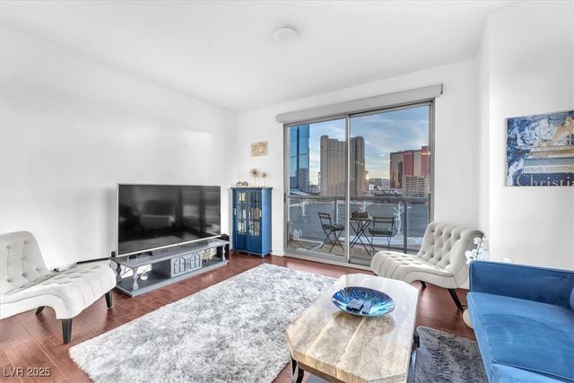 200 West Sahara Avenue 801, Las Vegas, NV 89102