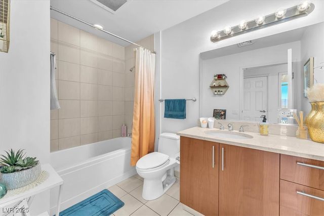 200 West Sahara Avenue 801, Las Vegas, NV 89102