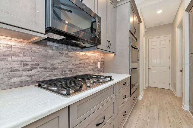 4990 GARDINERS BAY CIRCLE, Sarasota, FL 34238