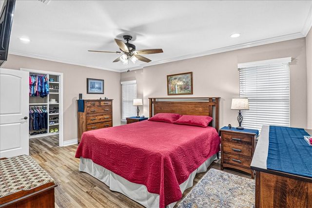 946 Carmel Pkwy, Corpus Christi, TX 78411