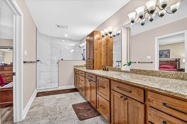 946 Carmel Pkwy, Corpus Christi, TX 78411