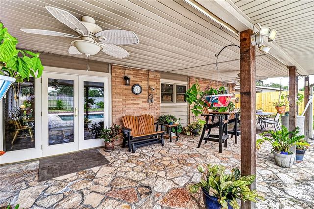 946 Carmel Pkwy, Corpus Christi, TX 78411
