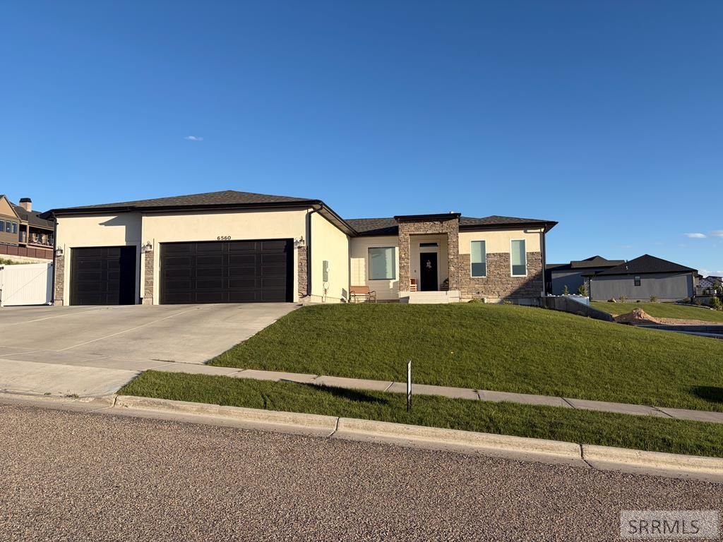 6560 E Crown Crescent, Ammon, ID 83406