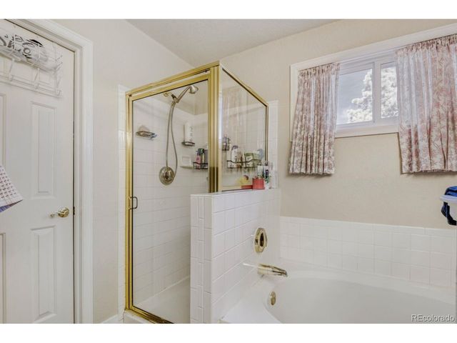 5254 S Espana St, Centennial, CO 80015