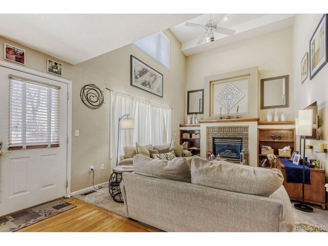 5254 S Espana St, Centennial, CO 80015