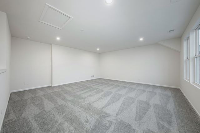 535 Watercress Drive 535, Aurora, IL 60504