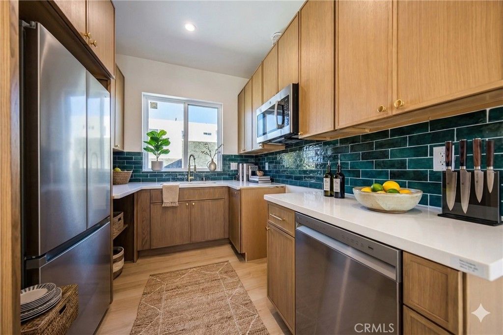 2426 S West View, Los Angeles, CA 90016 — photo 4