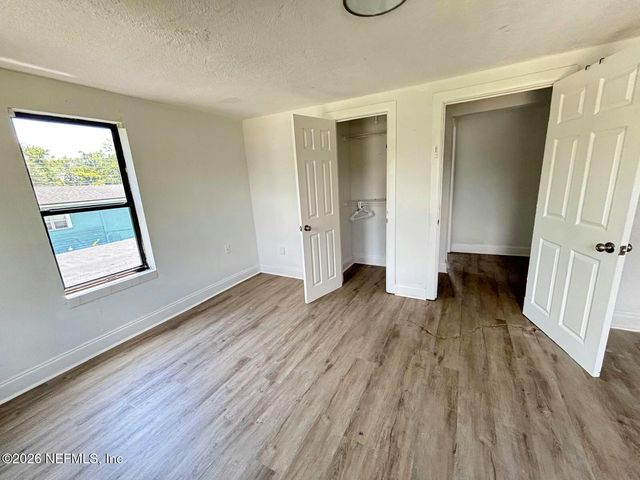 9834 WINSTON Street, Jacksonville, FL 32208
