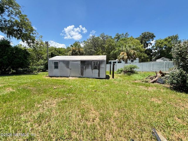 9834 WINSTON Street, Jacksonville, FL 32208