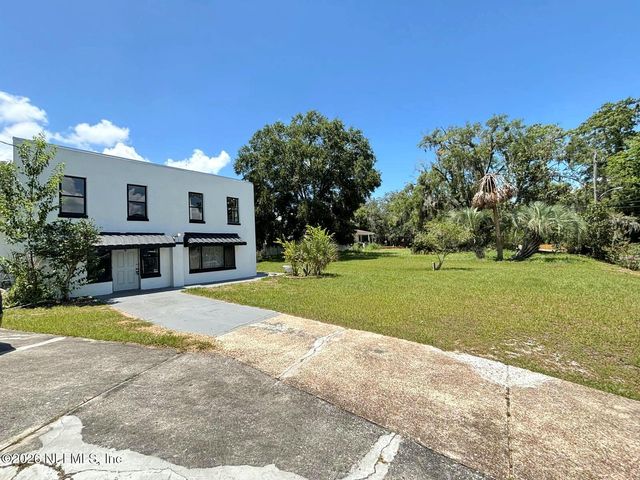 9834 WINSTON Street, Jacksonville, FL 32208