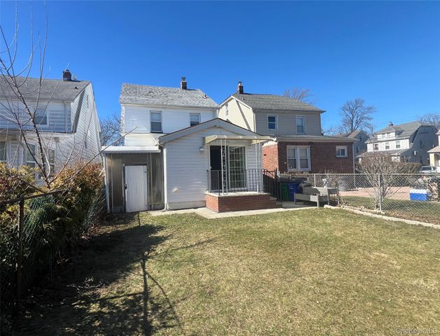 8805 238th Street, Bellerose, NY 11426