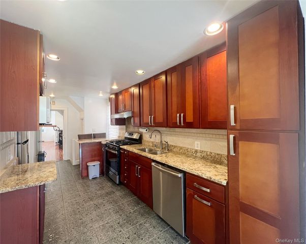 8805 238th Street, Bellerose, NY 11426