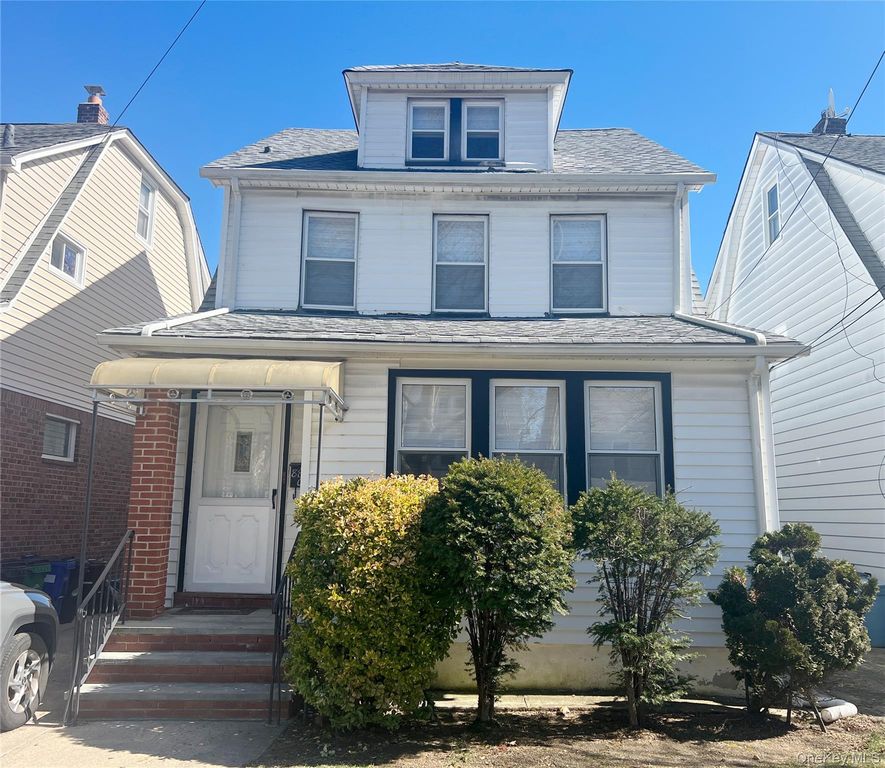 8805 238th Street, Bellerose, NY 11426