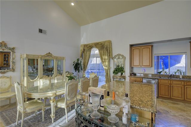 525 Stewart Canyon Road, Fallbrook, CA 92028