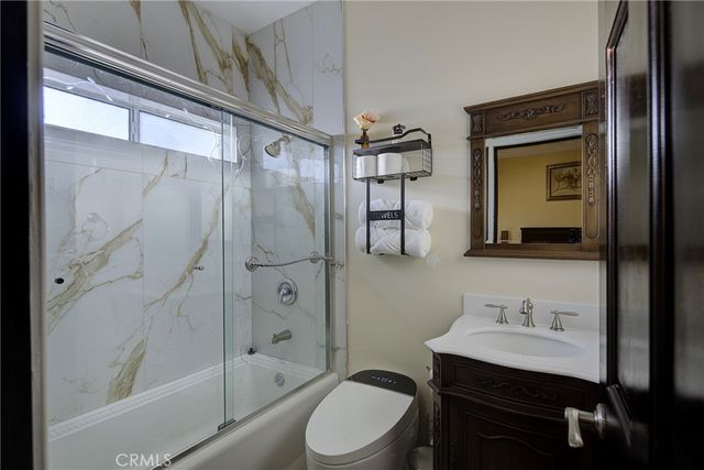 525 Stewart Canyon Road, Fallbrook, CA 92028
