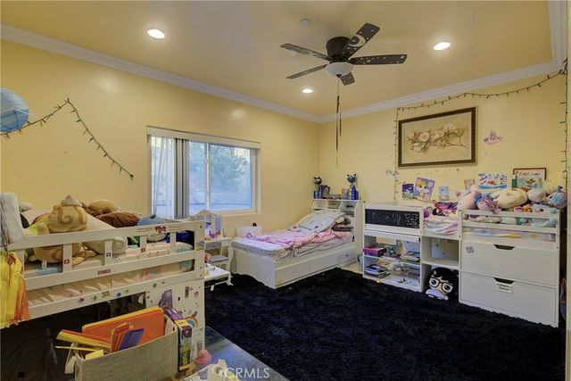 525 Stewart Canyon Road, Fallbrook, CA 92028