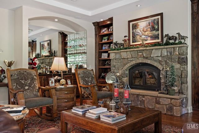 574 Williams Ranch Road, Bakersfield, CA 93308