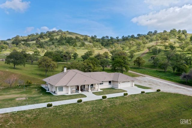 574 Williams Ranch Road, Bakersfield, CA 93308