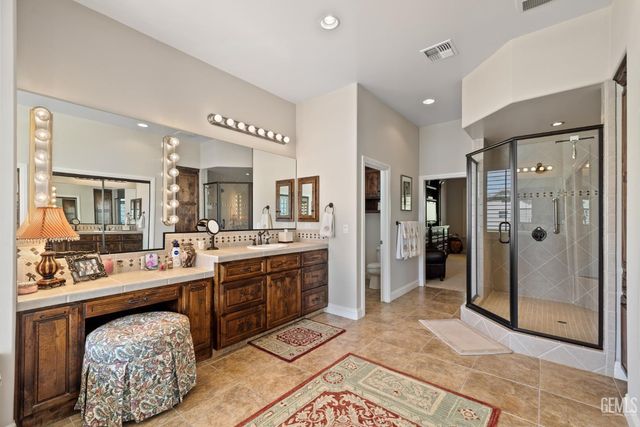 574 Williams Ranch Road, Bakersfield, CA 93308