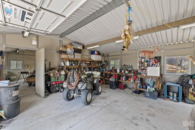 574 Williams Ranch Road, Bakersfield, CA 93308