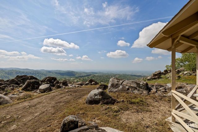 574 Williams Ranch Road, Bakersfield, CA 93308