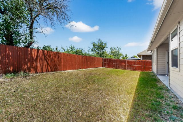 444 Ranchito Pass, Fort Worth, TX 76052