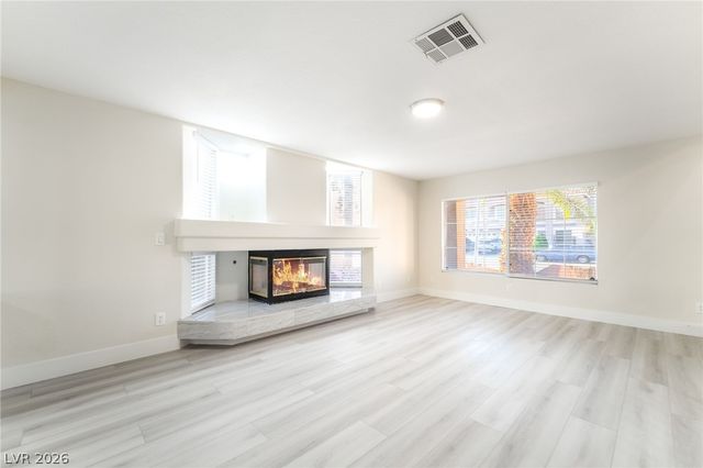 1846 Autumn Gold Avenue, Las Vegas, NV 89123