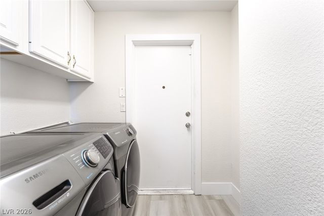 1846 Autumn Gold Avenue, Las Vegas, NV 89123