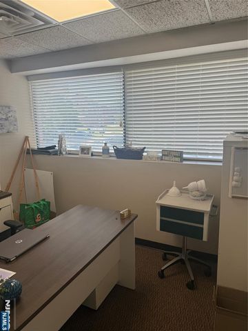 288 Boulevard, Hasbrouck Heights, NJ 07604